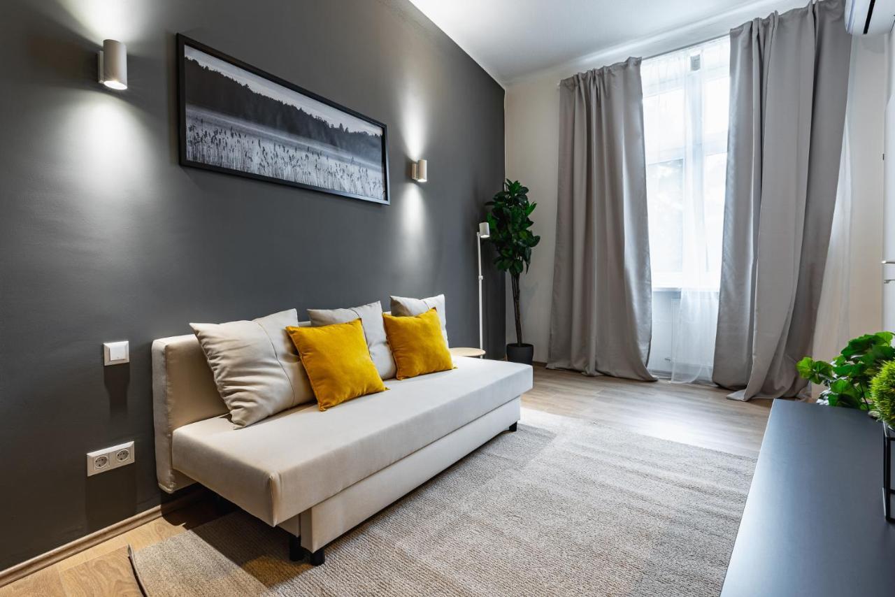Newley Renovated Apartment Next To Hannovermarkt Bécs Kültér fotó